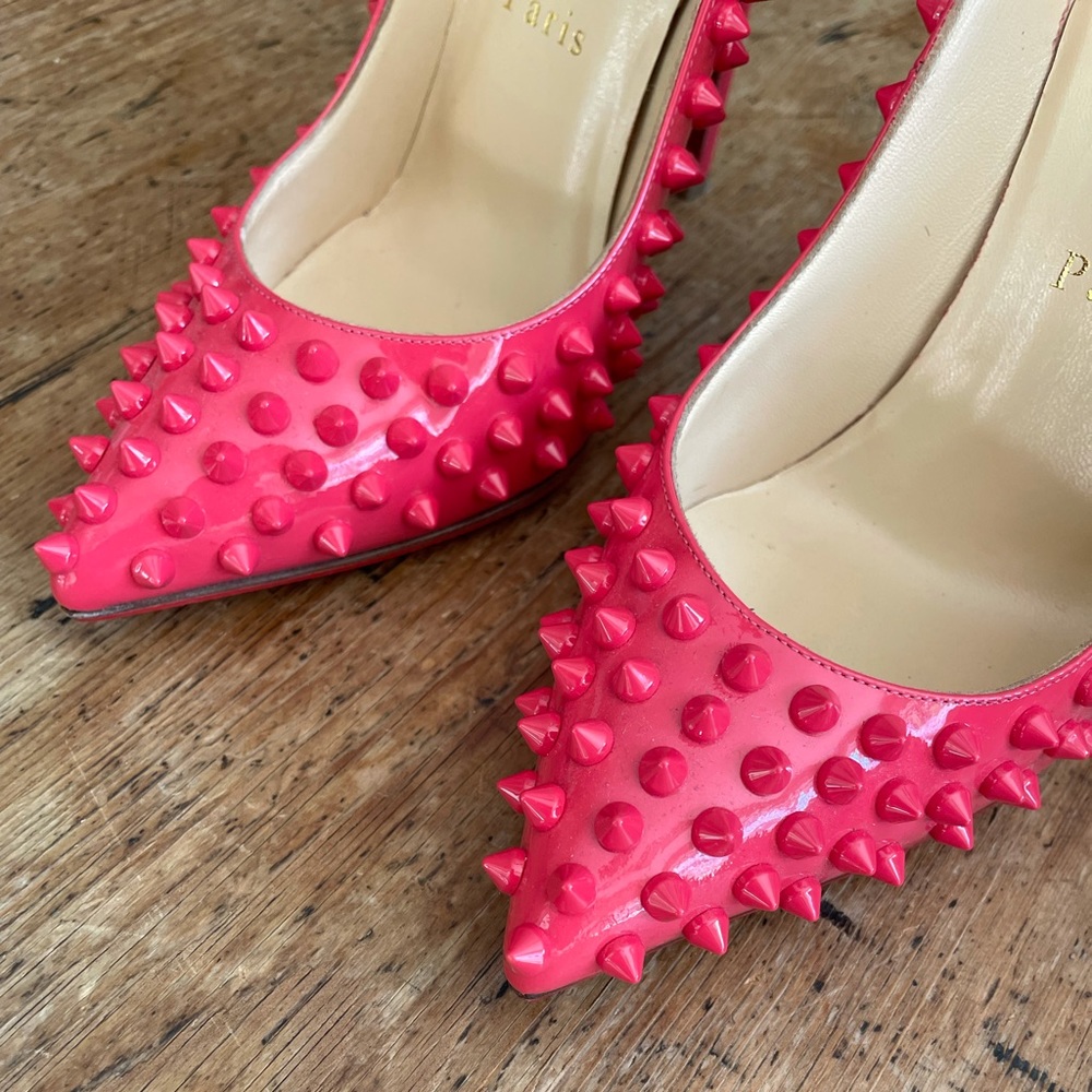 SOLD Christian Louboutin Pigalle Spikes 120 Patent EU37